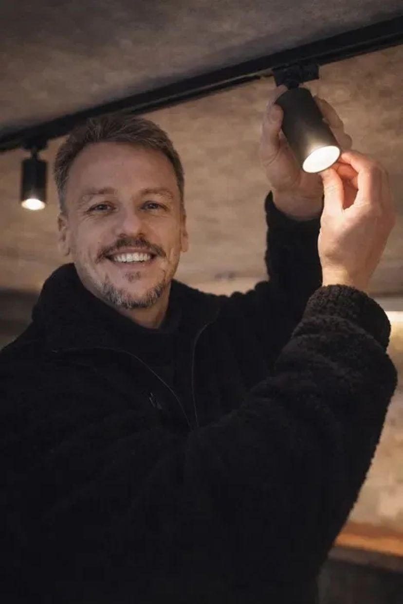 Дрібна електрика та допомога в установці техніки