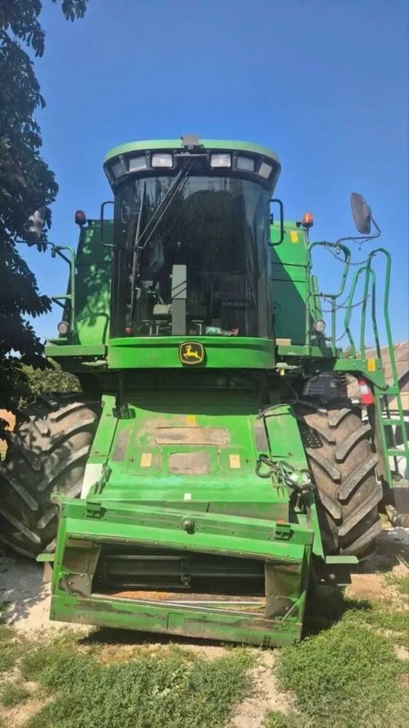 Комбайн для збирання зернових культур John Deere 9780i CTS HillMaster