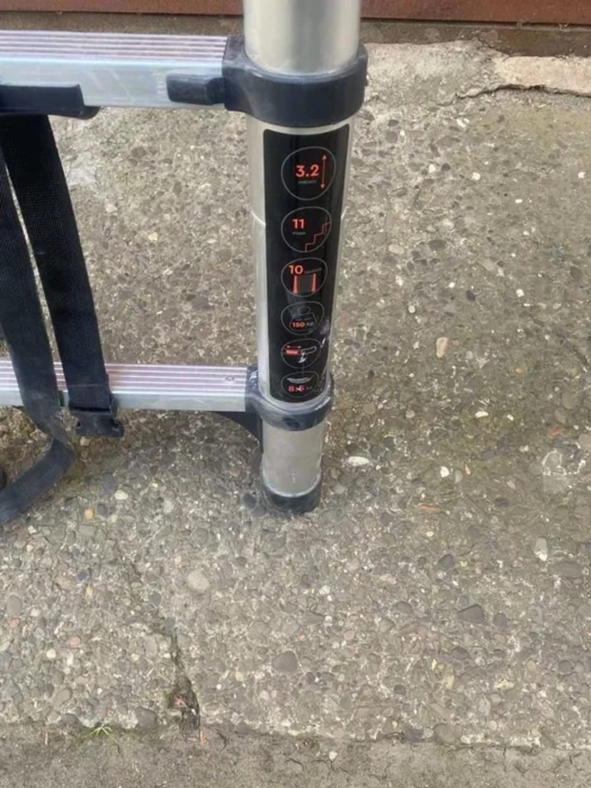 Драбини 8, 7 та 3.6 метрів