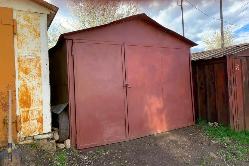 Гараж / склад / майстерня / стоянка / підсобка / комірка