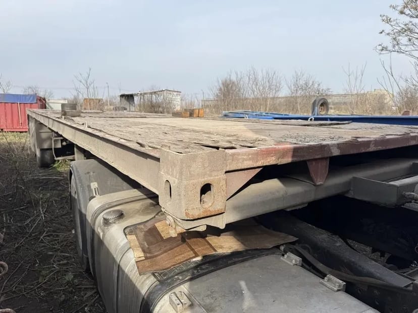 Контейнер під зерно для зберігання та перевезення