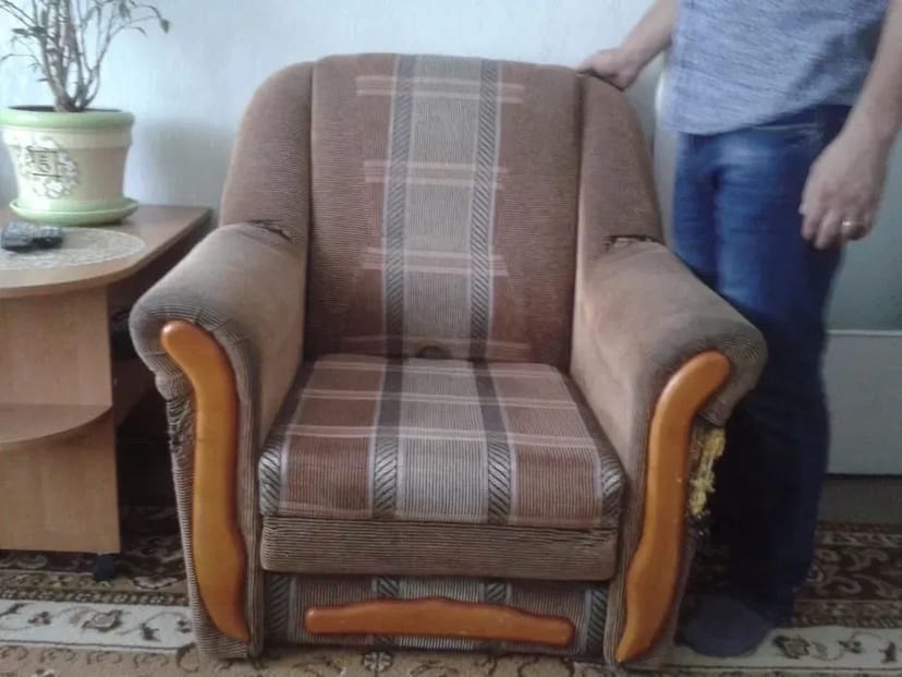 Перетяжка! Любой Ремонт мягкой мебели Оббивка любым материалом от 1000 гривен