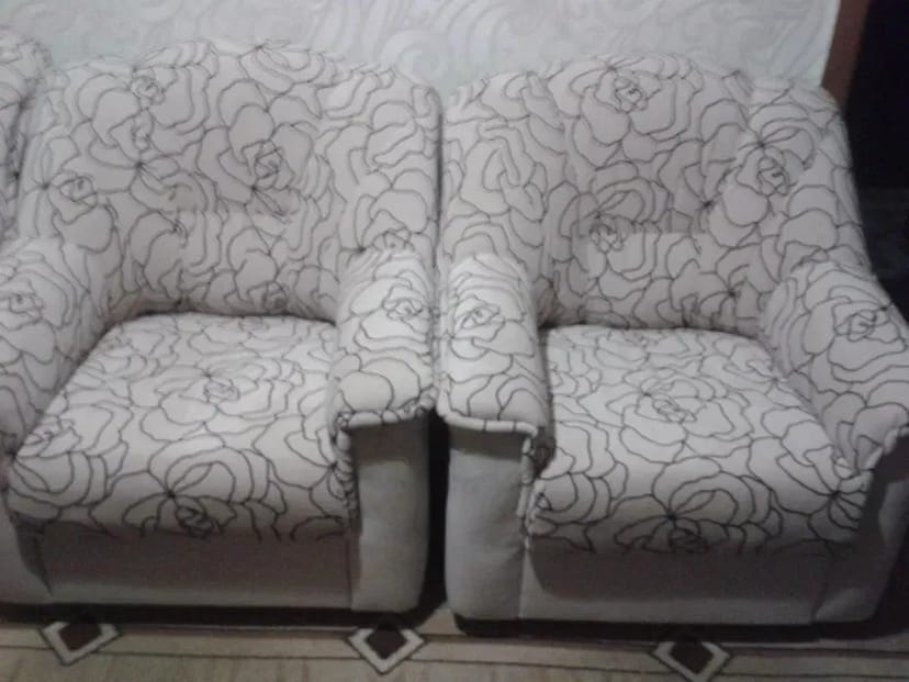 Перетяжка! Любой Ремонт мягкой мебели Оббивка любым материалом от 1000 гривен