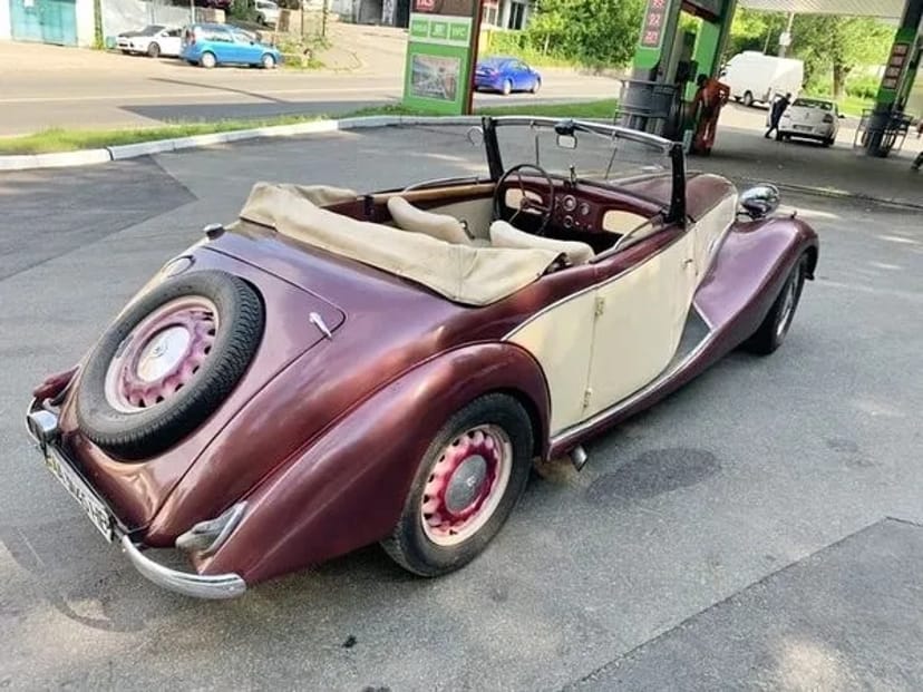 197 Ретро кабріолет на весілля зйомки Fiat Topolino