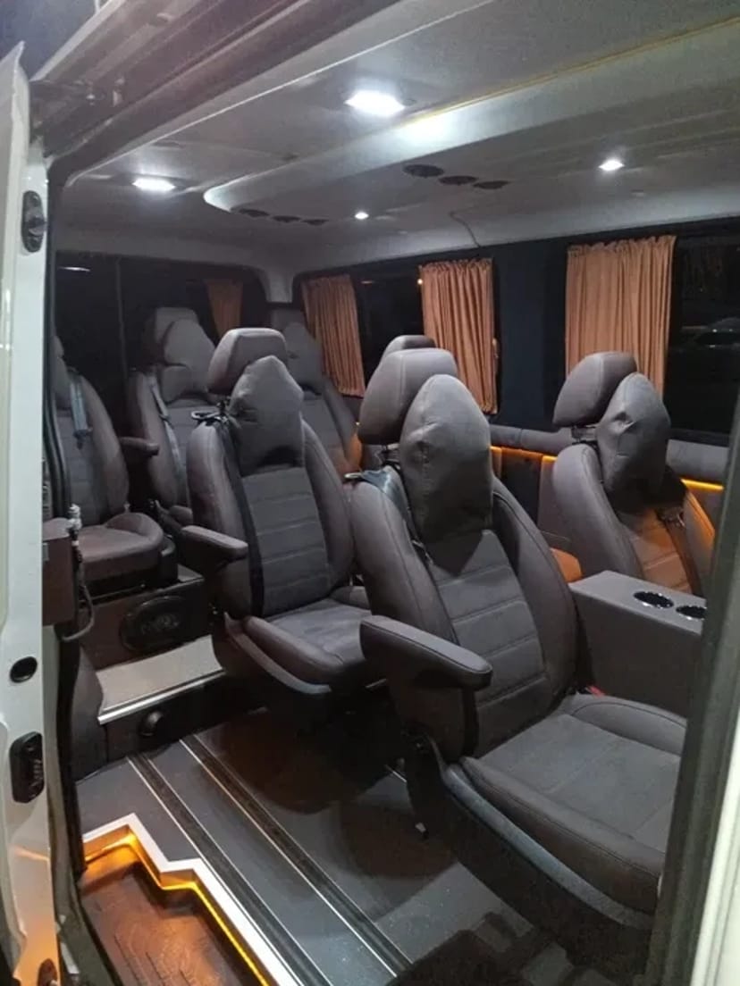 Пасажирські перевезення, трансфер Польща, Молдова, Румунія, Болгарія. Від 1$ / км