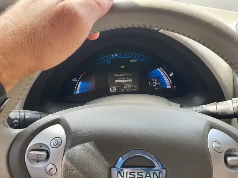 Nissan Leaf 50kwt, 350km, 2 роки і машина Ваша