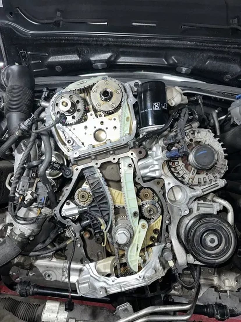 Заміна цепок ГРМ 3.0 tfsi, 2.0 tfsi ( AUDI, Vw, Skoda , Seat)