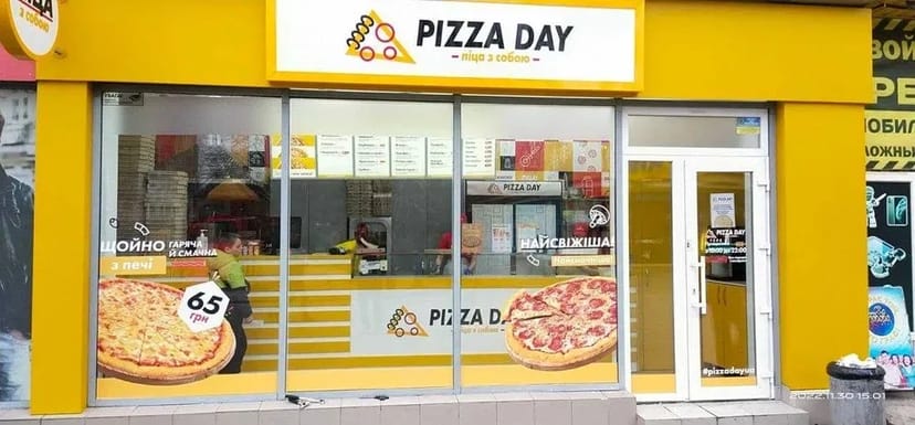 Монтаж плівок на вітрини, торг. обладнання, монтаж банерів, вивіски