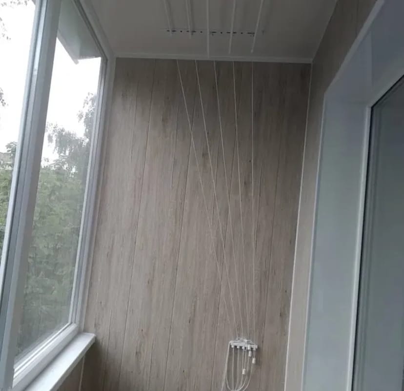 Професійна обшивка та утеплення балконів: створюємо затишок і тепло у вашому домі