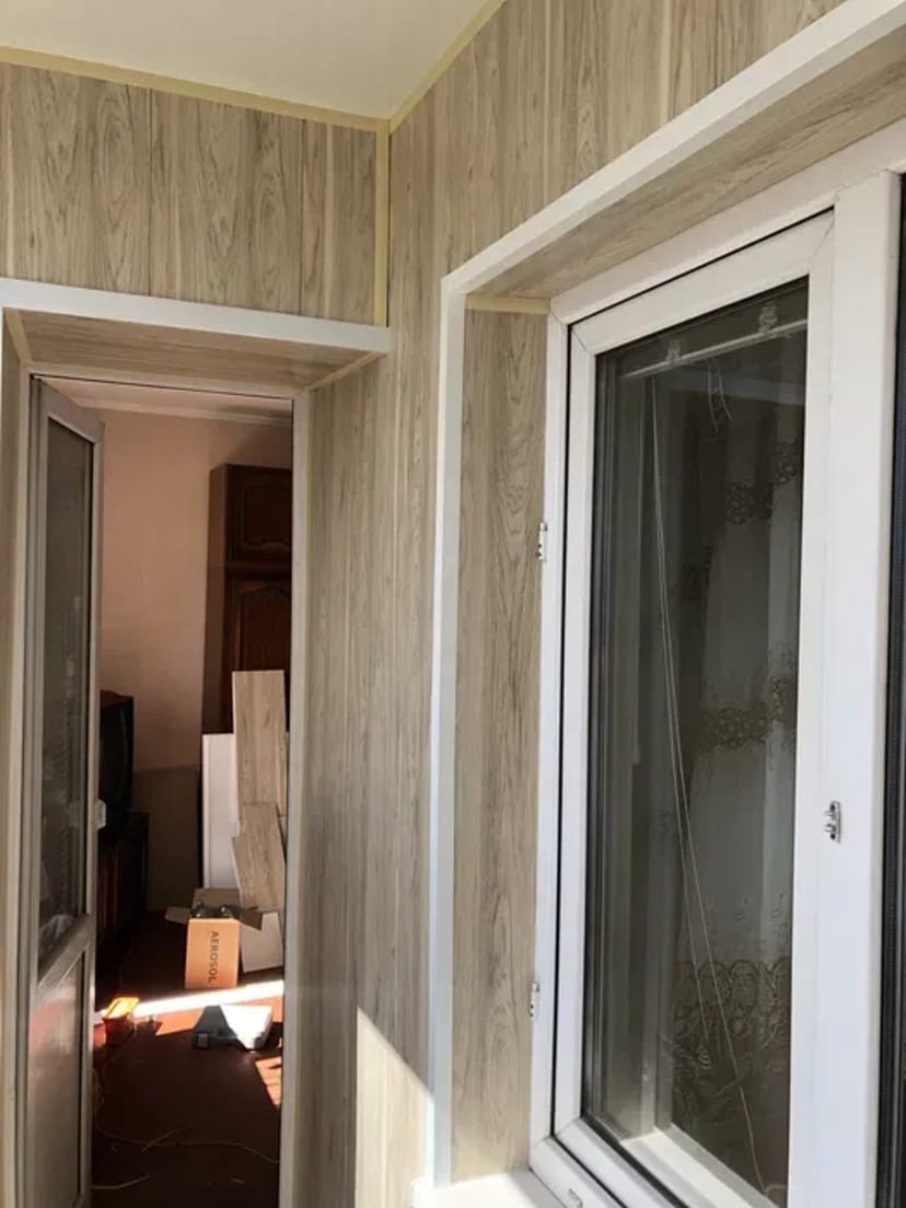 Професійна обшивка та утеплення балконів: створюємо затишок і тепло у вашому домі