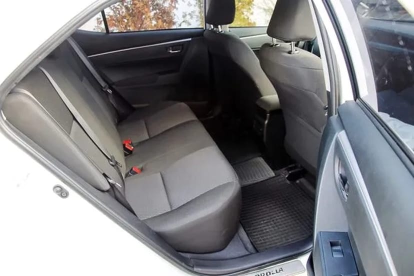 170 Toyota Corolla авто на весілля