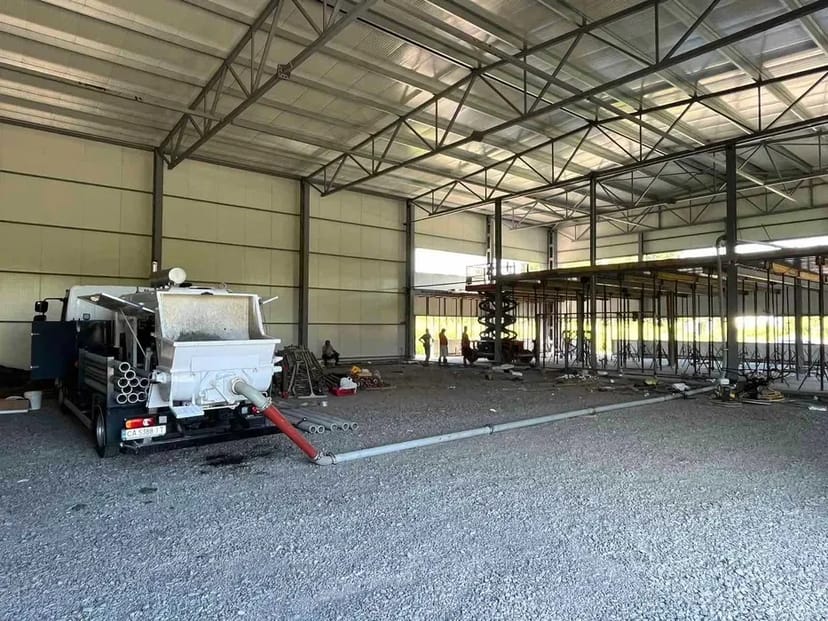 Бетононасос стаціонарний,бетон,доставка бетона