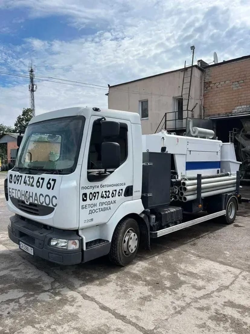 Бетононасос стаціонарний,бетон,доставка бетона