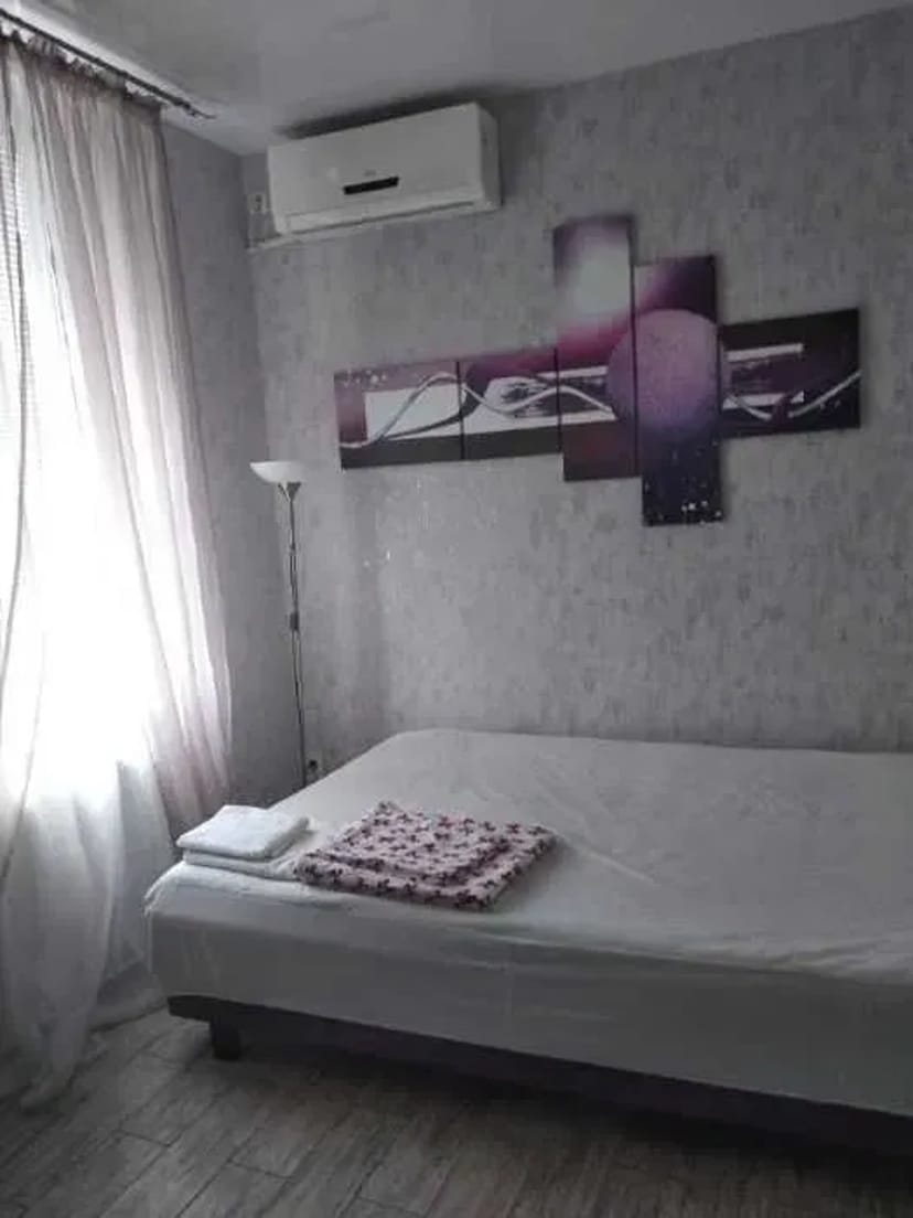 1-к. квартира нова, красива