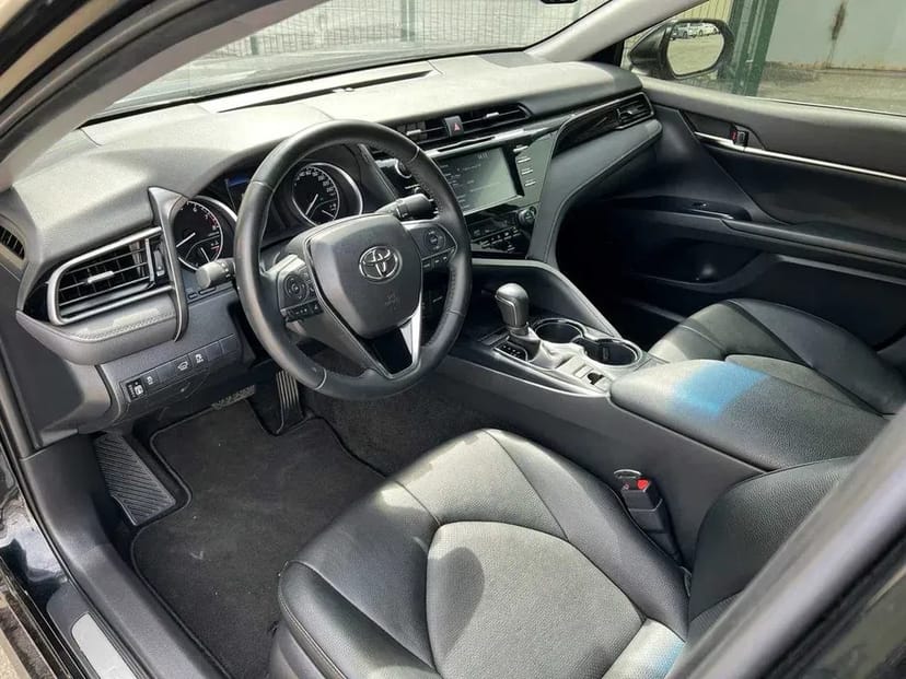  Авто Toyota Camry 2020