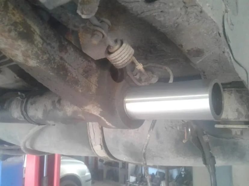 Професійний ремонт задньої балки Peugeot 206 з гарантією та якісними запчастинами