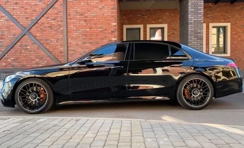 163 Mercedes-Benz S580 AMG W223 з водієм замовити в