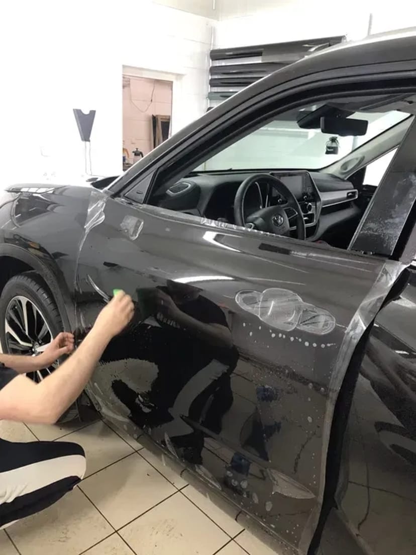 Антигравійний Захист Авто та Преміум Тонування. Надійний Щит для Кузова та Скла!