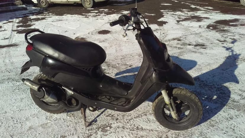 Ремонт мопедів мотоциклів бензогенераторів скутерів бензо генераторів