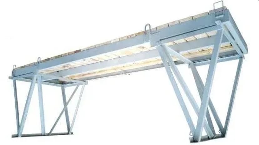 Риштування, подмасті, столи муляра - 2₴ квадрат