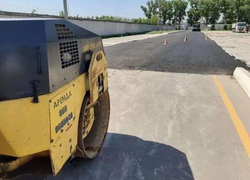 Асфальтування.Укладка асфальтної крихти.Ямковий ремонт асфальту