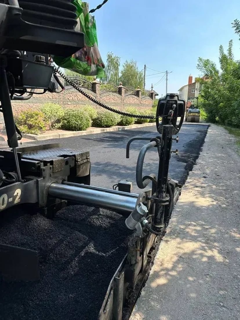 Асфальтування.Укладка асфальтної крихти.Ямковий ремонт асфальту