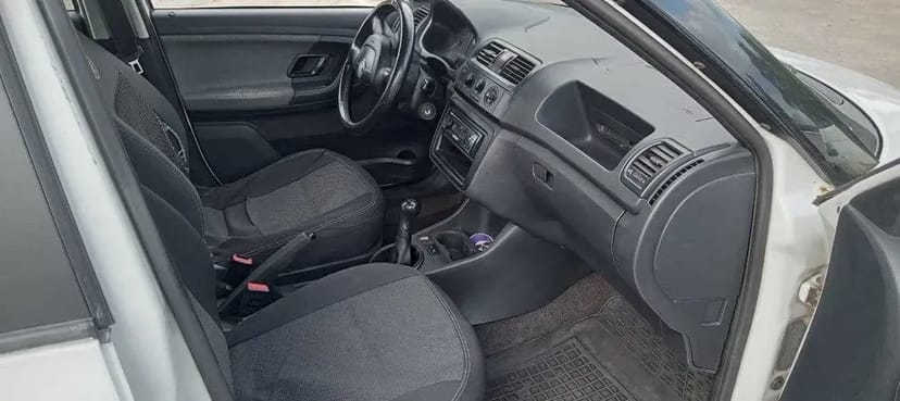 Київ — Škoda Fabia 1.2 газ/бенз для таксі доставки власних потреб