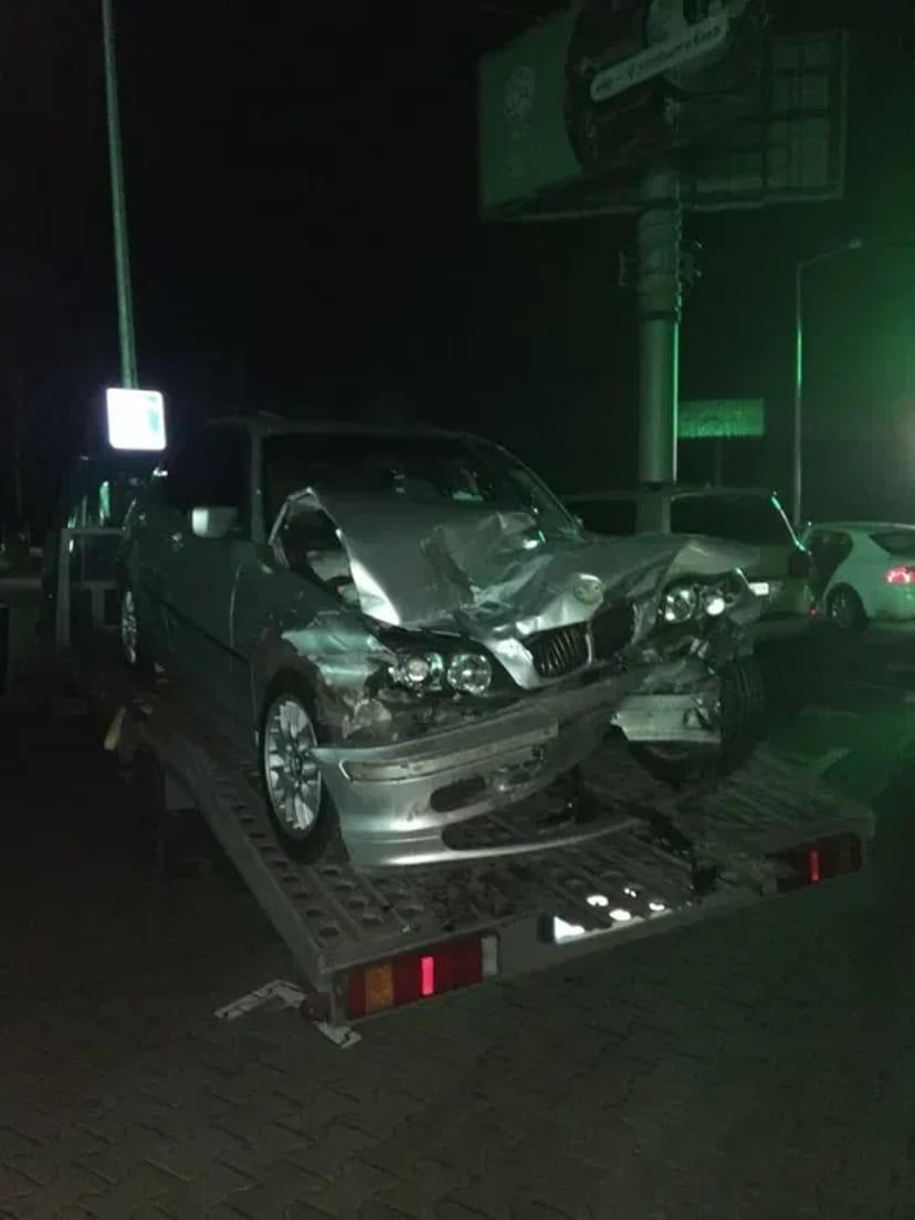 Евакуатор цілодобово, Автовоз