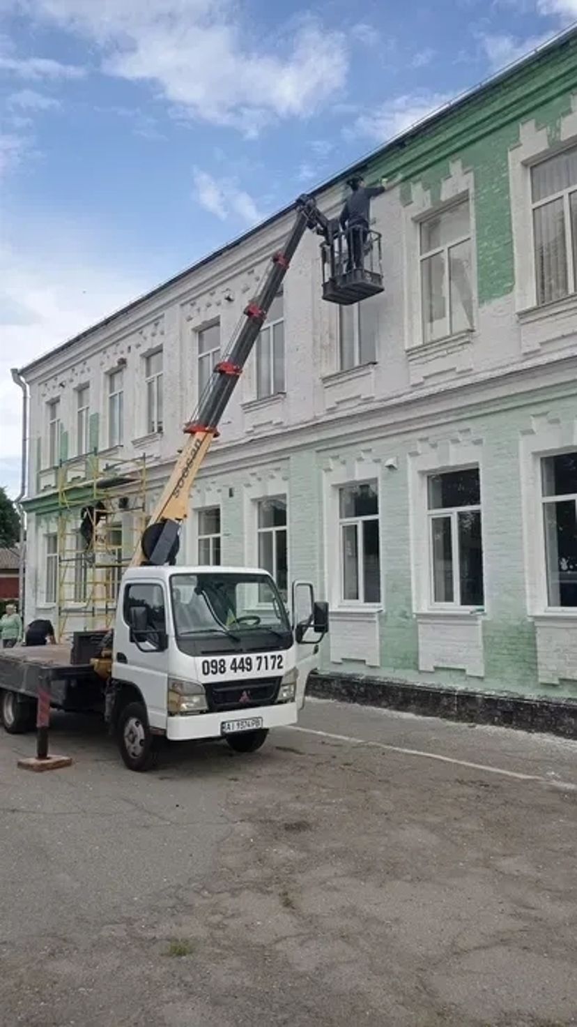 Автовишка з грузовою лебідкою до 0,5 т