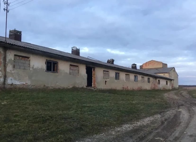 Ферма, хороша локація, зручний під’їзд
