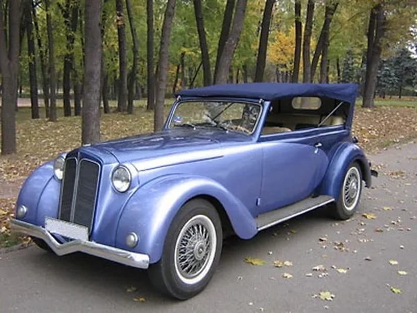 198 Ретро кабріолет на весілля зйомки Opel Olympia