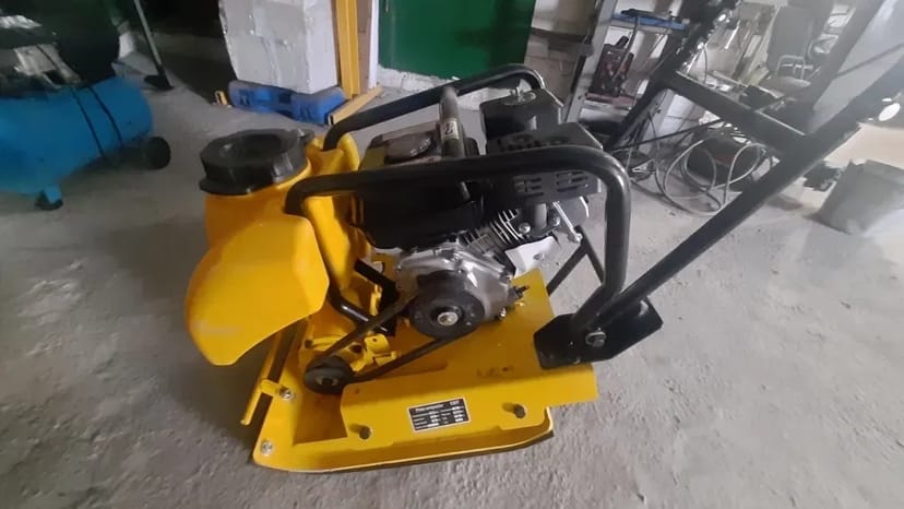 Інструмент, єлектроінструмент