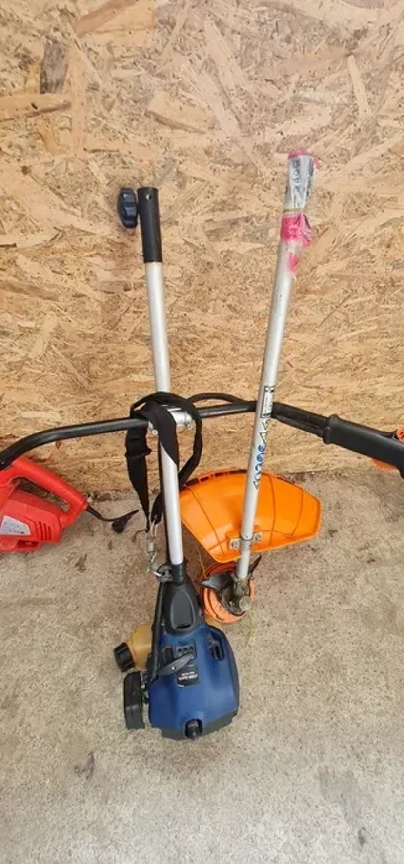 Газонокосарка.