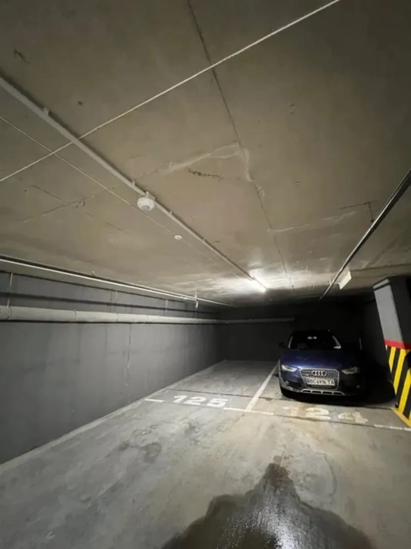 Паркомісце в ЖК Аурум, Навроцького 35