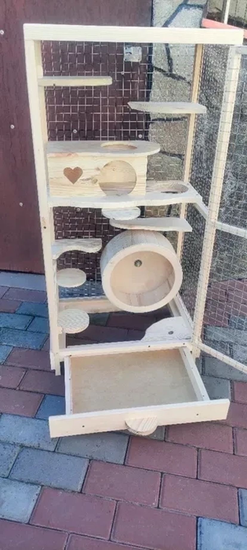 Виготовляємо під замовлення клітки для шиншили, білки ,ласки ,дегу