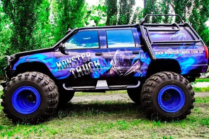 077 Monster Truck “Transformer” на день народження
