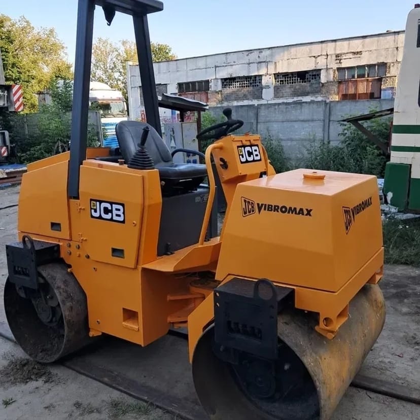 Каток дорожній