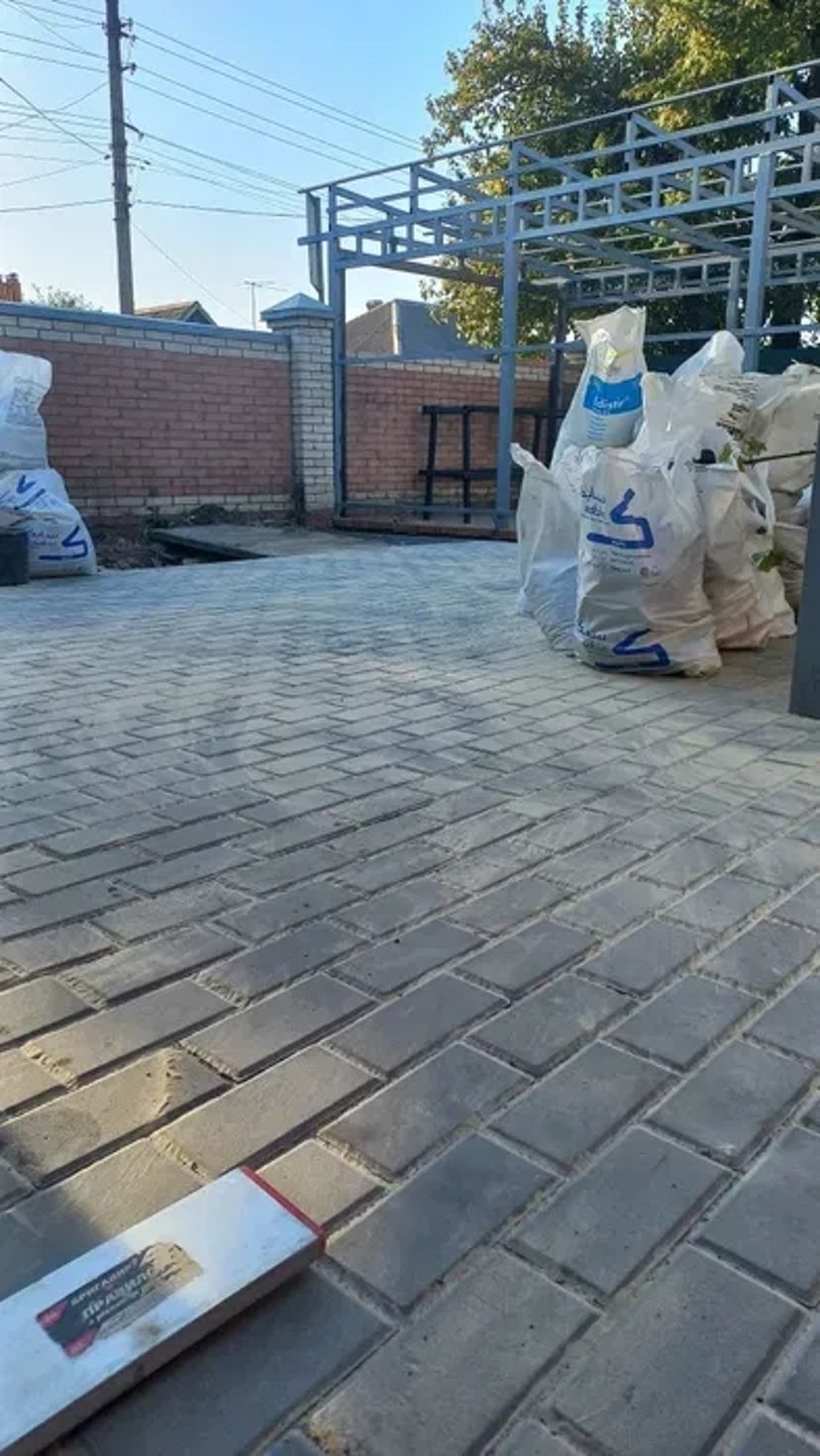 Якісні будівельні роботи за доступними цінами з гарантією