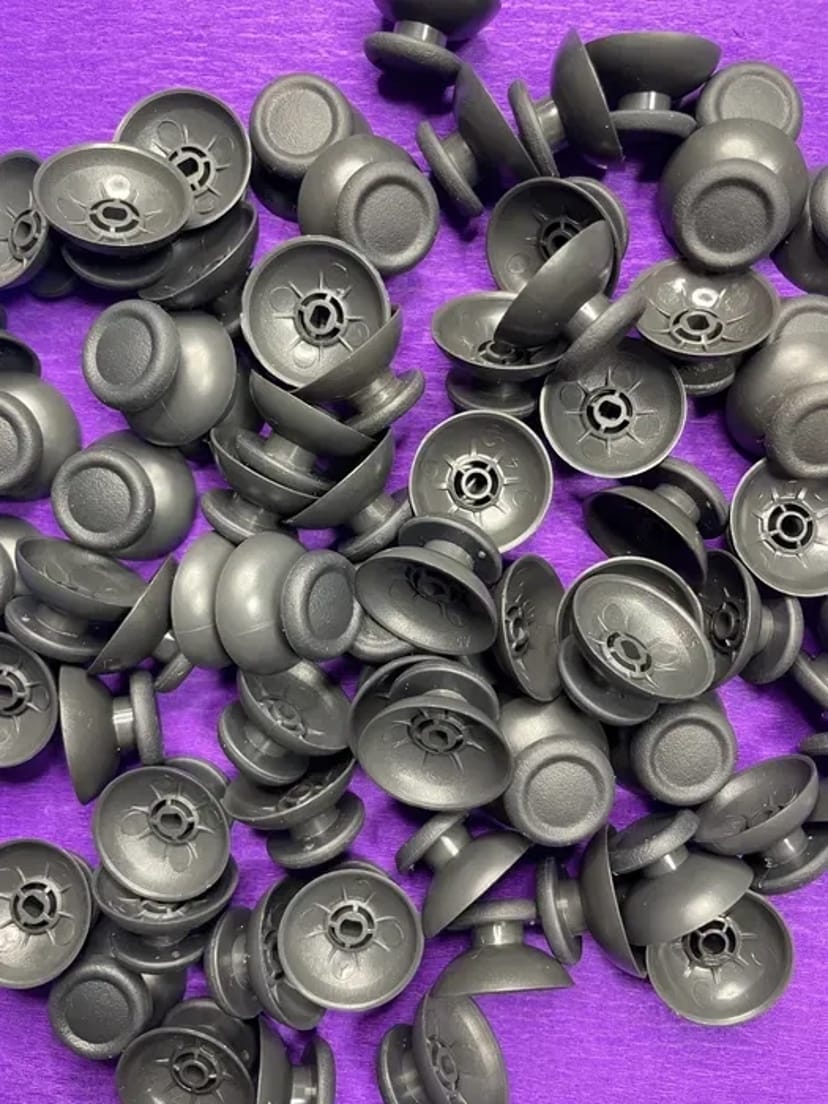 Ремонт геймпадів xbox та PlayStation — швидко і якісно