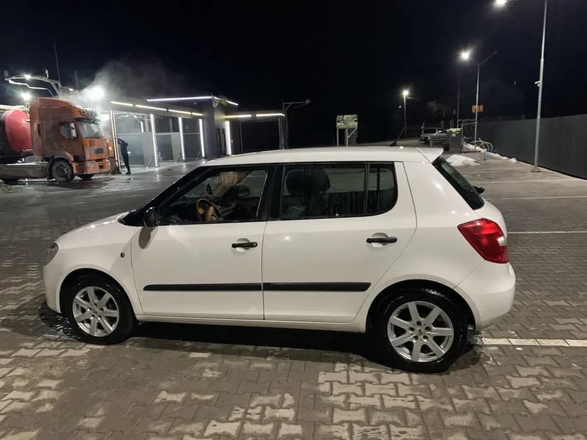 Авто Фабія 1.2