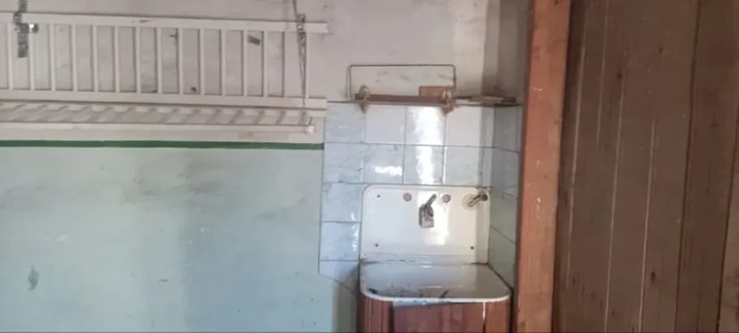 Гараж у кооперативі «Ентузіаст»