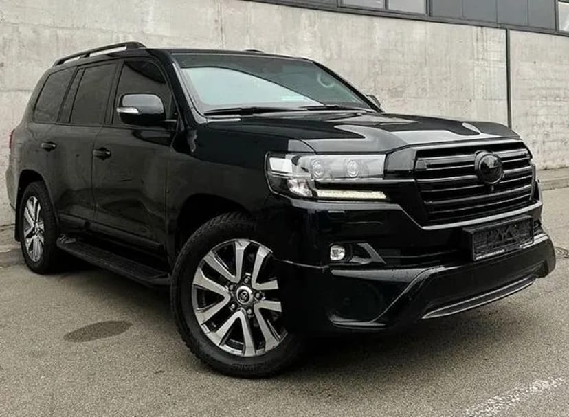 358 Броньований джип Toyota Land Cruiser 200