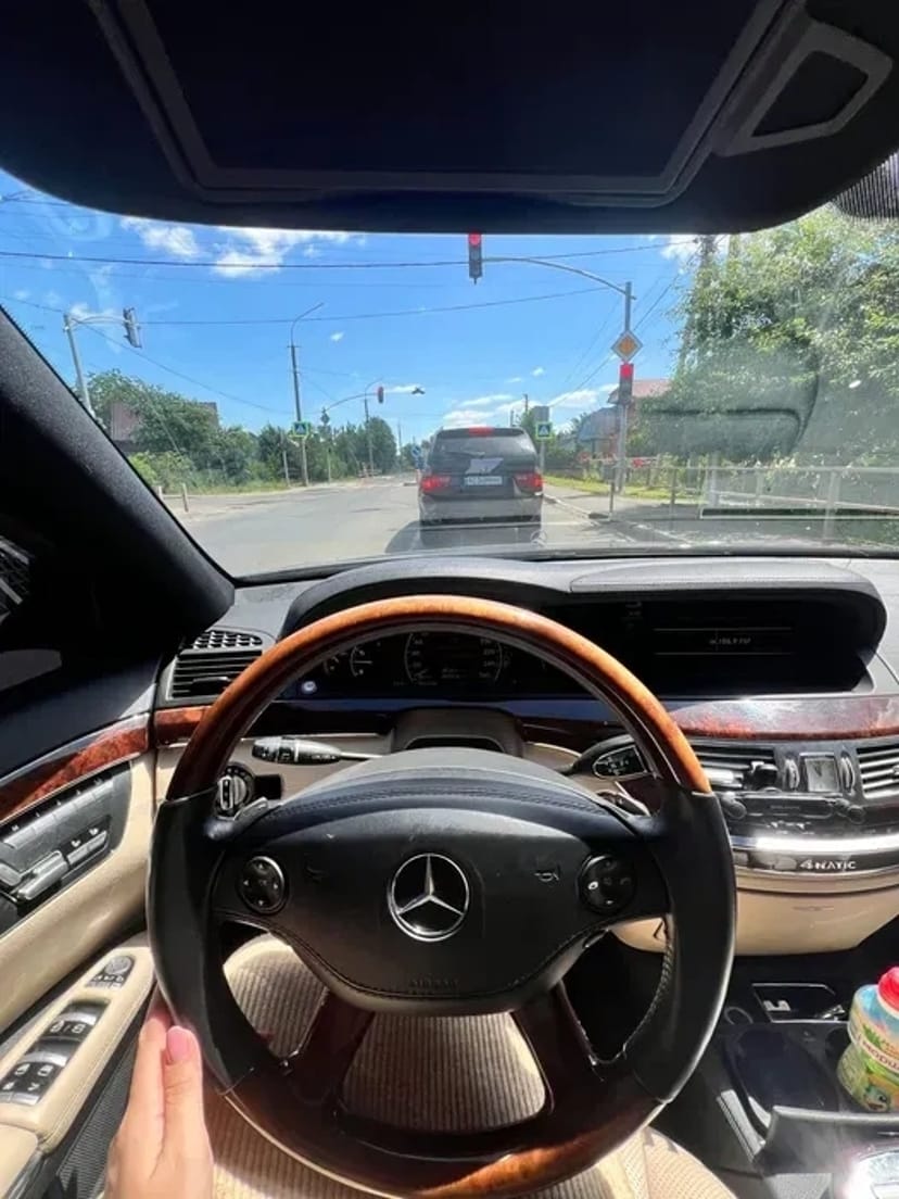 Авто подобово, довготривалий термін, під таксі, на урочистості