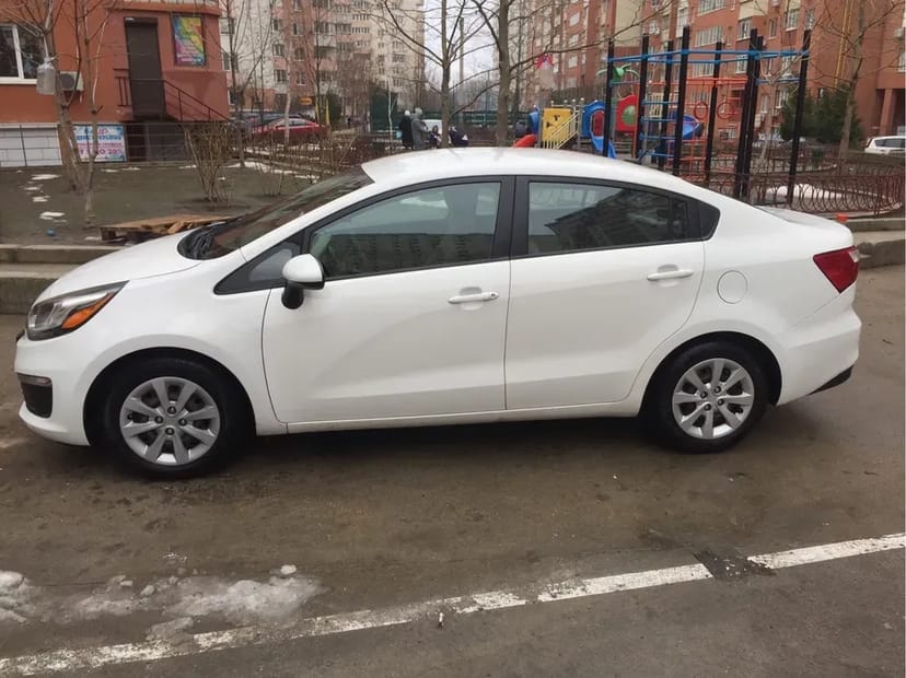 Kia Rio 2016 автомат