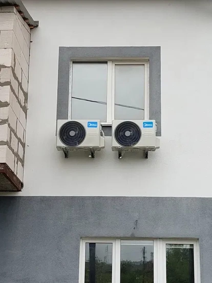 Встановлення, чищення, ремонт та заправка кондиціонерів.