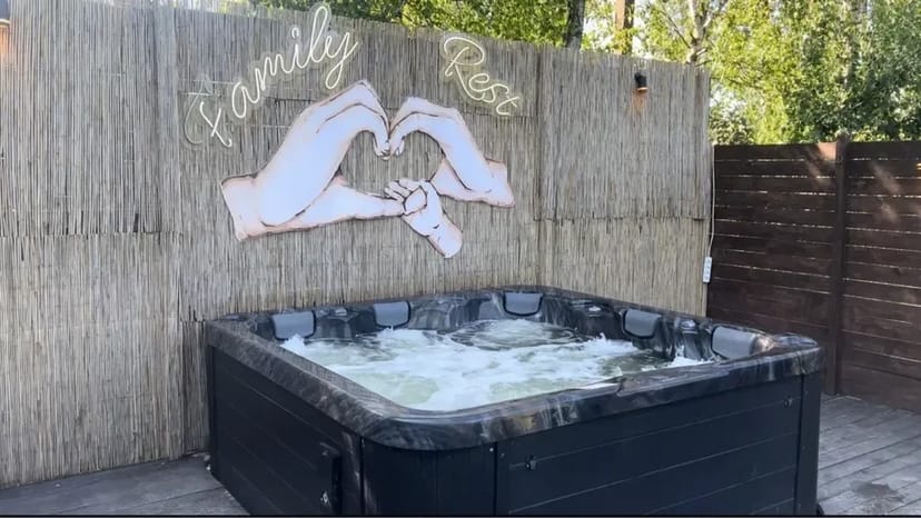 Відпочинок ДЖАКУЗІ, СПА, SPA, ГІдромасажна Ванна, Городок