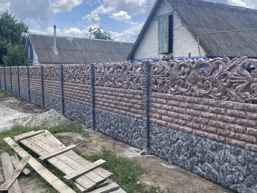 Забор , Паркан , Євро - забор , Забор Бетонний , Євро Огорожа ,Глянцева