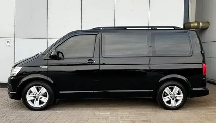 380 Мікроавтобус Volkswagen Multivan B6 броньований без водія