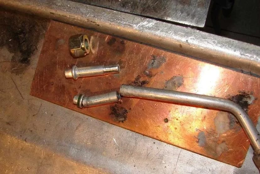 Заправка авто кондиціонера фреоном R134A 1234yf R744 ремонт чищення