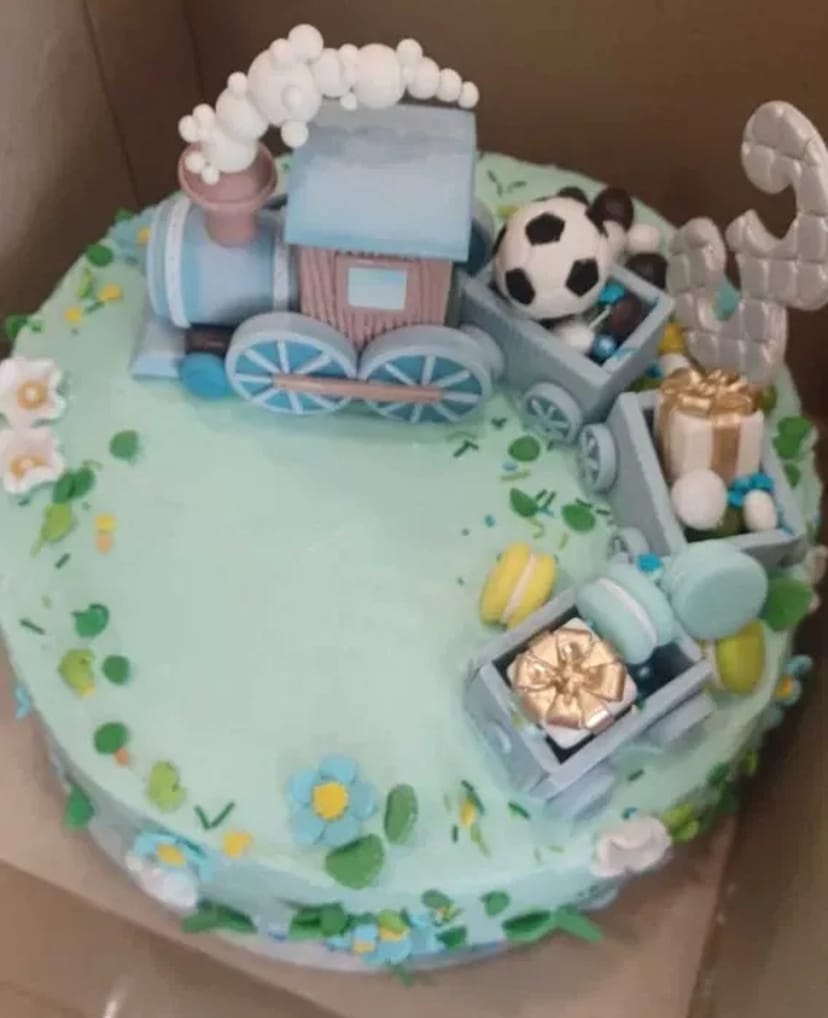 Десерти під замовлення. Торти тістечка на будь-яке свято.